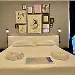 Mimi Rooms&studios 4*
