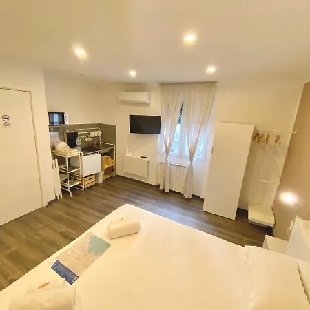 Mimi Rooms&studios