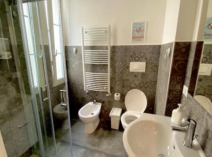 Mimi Rooms&studios 4*